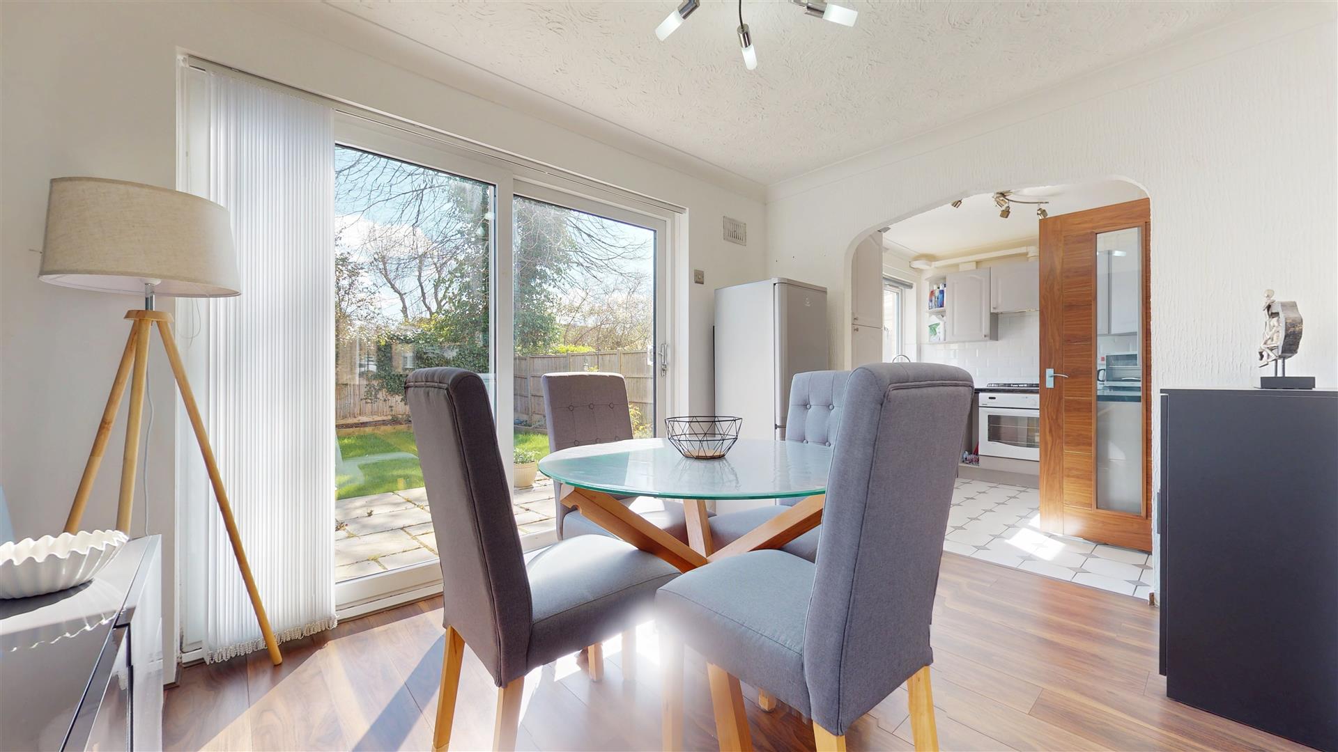 3 bed property in Cottesloe Court, Milton Keynes